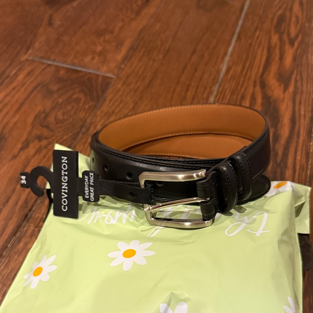 Covington Men's Black and Tan Belt Bag